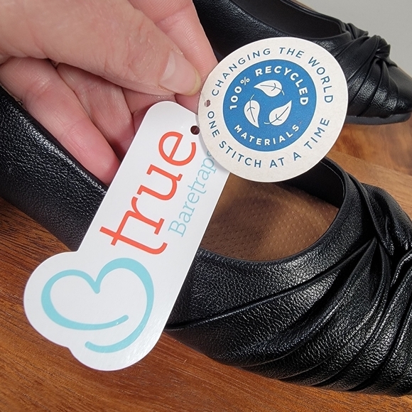 NEW Baretraps Chainey Black Flats Size 7.5 - Picture 11 of 17